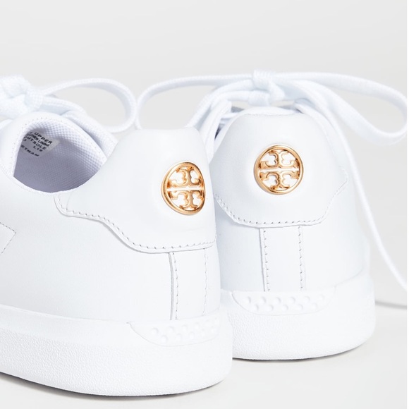 TORY BURCH Low Top Howell white leather sneaker Size 5.5 - Picture 2 of 15
